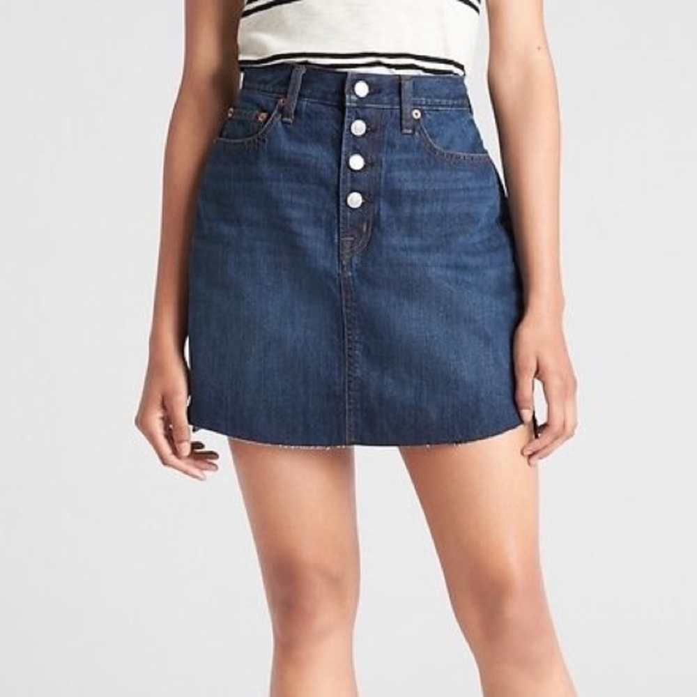 NWT GAP Raw Edge Button Up Denim Skirt